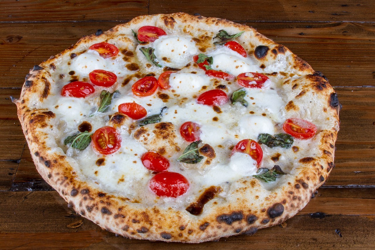 "Noni’s Maestro Pie "